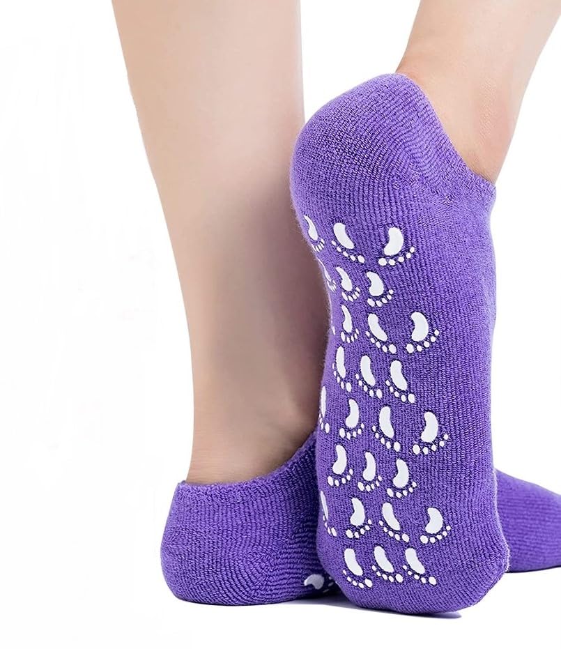 Moisturizing Socks Gel Heel Socks for Dry and Cracked Heels with Jojoba Oil Olive Oil and Vitamin E One Size Softening Spa Socks (Purple) - image 1