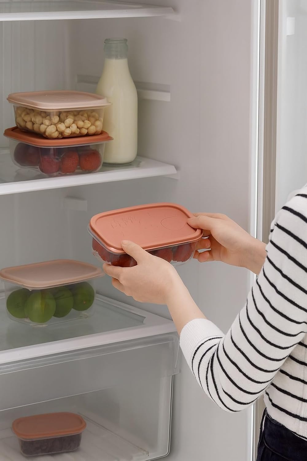 Food Storage Container Set, 4 Pcs Refrigerator Crisper Boxes with Airtight Lids, Leak Proof, Microwave Safe for 3 Minutes, Easy to Clean, Oval Food Grade for Vegetables and Fruit (Pink) - image 5